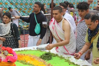 Govardhan Puja Mahotsav 14th November 2023