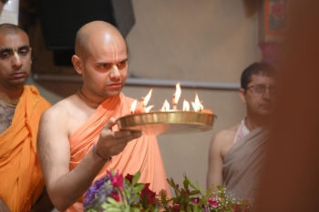 Nityananda Trayodashi Celebrations at ISKCON Punjabi Bagh